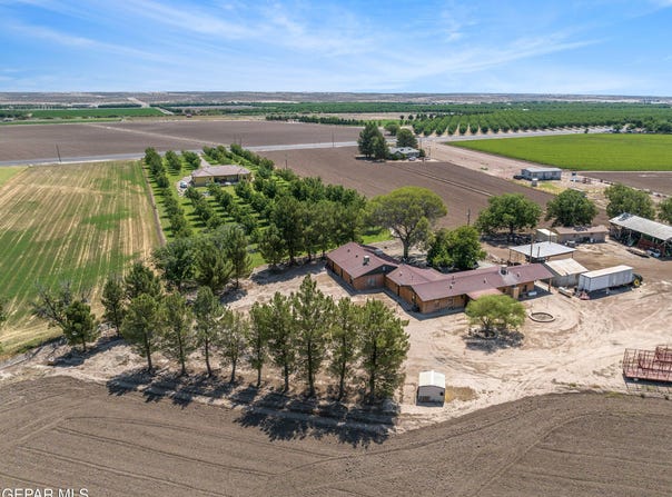 15368 Highway 80, Fabens, TX 79838