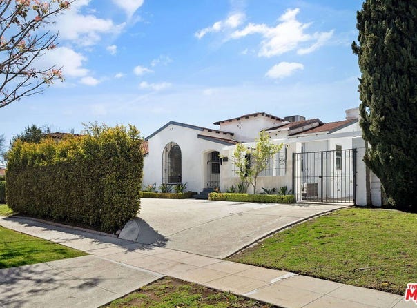 149 S Wetherly Dr, Beverly Hills, CA 90211