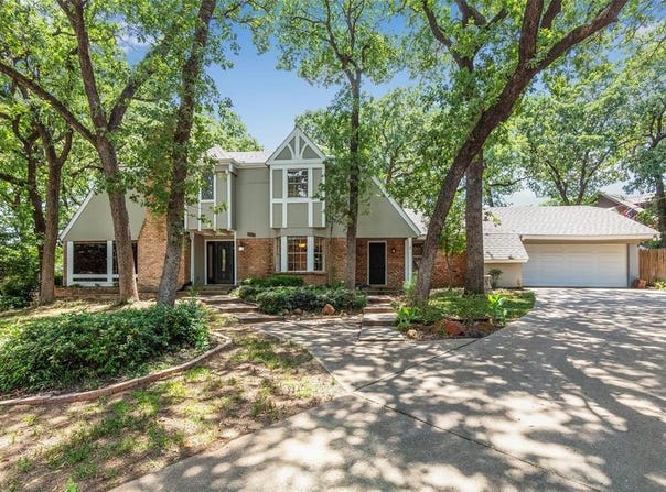 2512 Oak Manor, Arlington, TX 76012