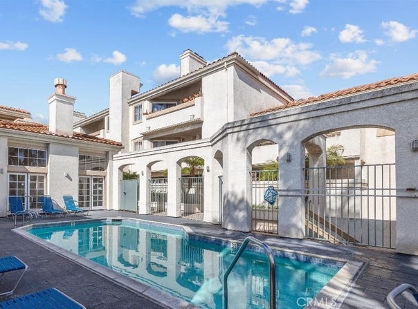 3605 E Anaheim Street, Long Beach, CA 90804