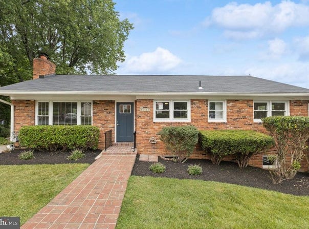 6087 8TH PLACE N, ARLINGTON, VA 22205