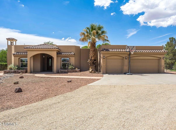 3412 Del Rio Court, Las Cruces, NM 88007