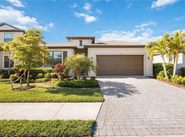 11165 BALFOUR STREET, VENICE, FL 34293