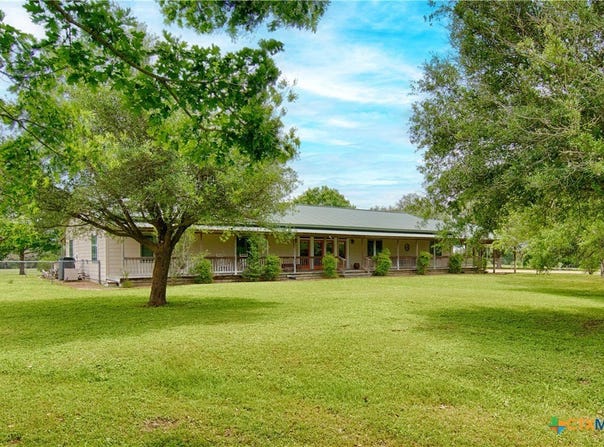 7755 Fm 1295, Moulton, TX 77975