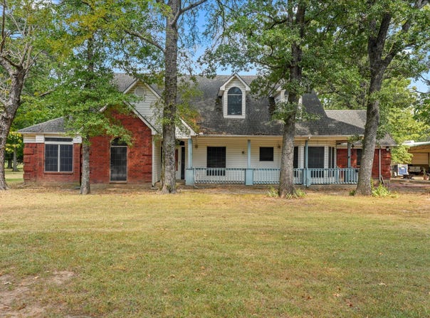660 Rs County Road 1250, Emory, TX 75440