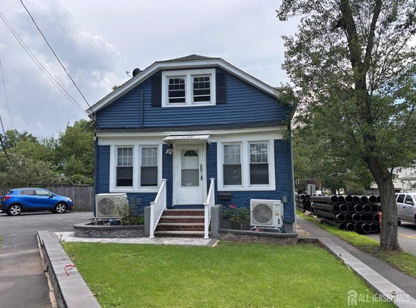 203 Walnut Street, Dunellen, NJ 08812