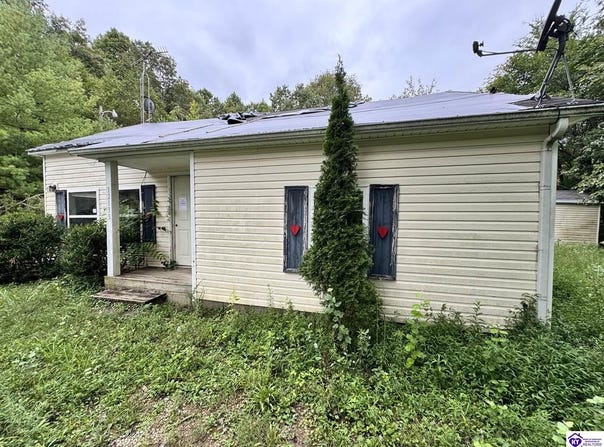 12133 Caneyville Road, Caneyville, KY 42721
