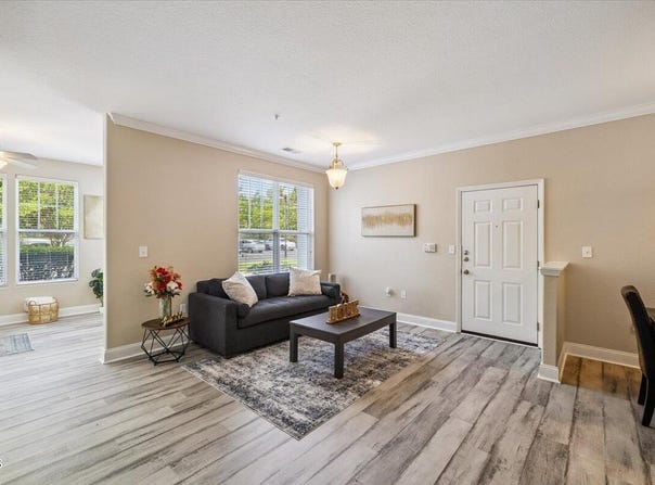 1912 Parkside Village Drive, Clayton, NC 27520