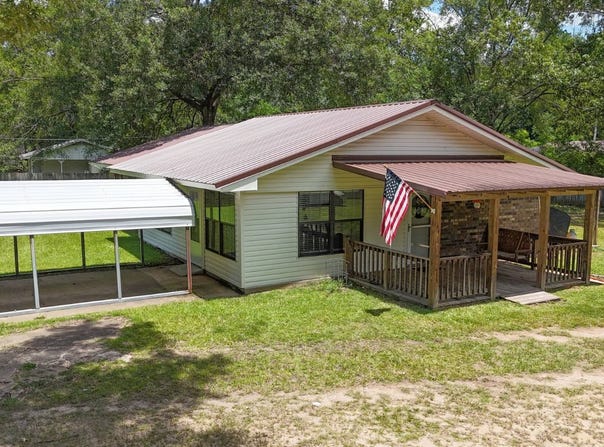 262  Thompson Dr., Grayson, LA 71435