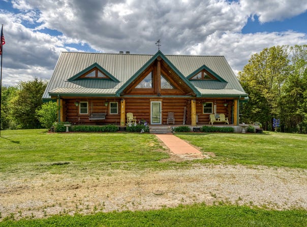 1244 SW 101 Road, Chilhowee, MO 64733