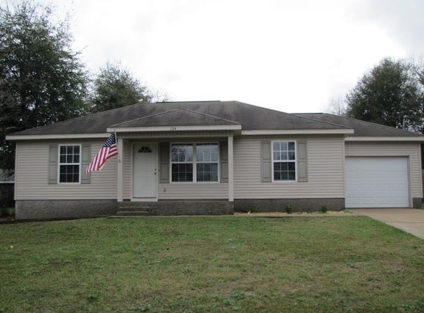 134 HAMPTON Drive, Crestview, FL 32539