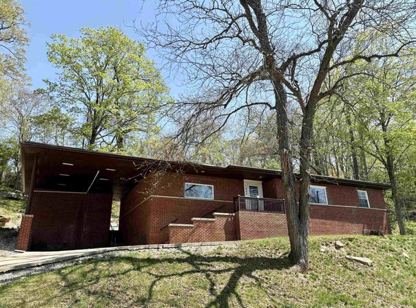 1822 16th Street Road, Huntington, WV 25701