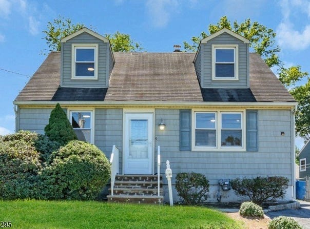 2708 Maple Ave, South Plainfield Boro, NJ 07080-5427