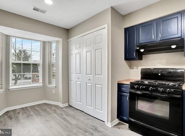20137 DANIELS CIRCLE, HAGERSTOWN, MD 21742