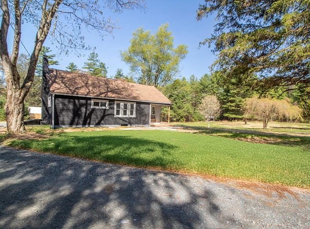 68 Meckler Road, Napanoch, NY 12458