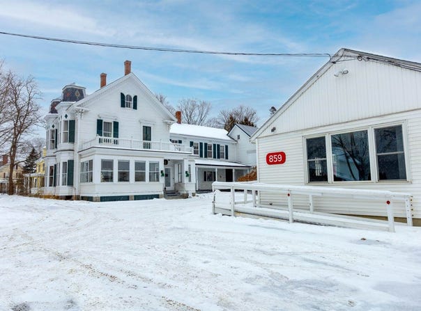 861 West Main Street, Dover-Foxcroft, ME 04426