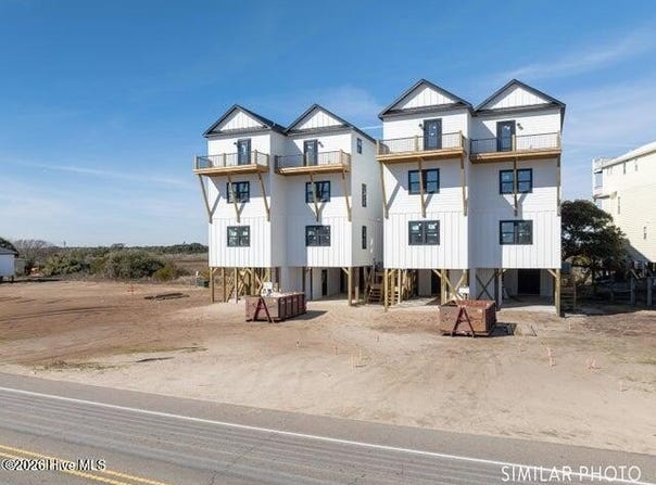 721 N New River Drive, Surf City, NC 28445