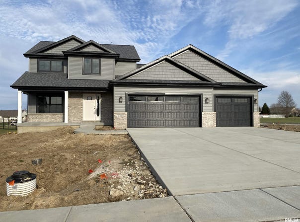 1200 Monday Court, Chatham, IL 62629