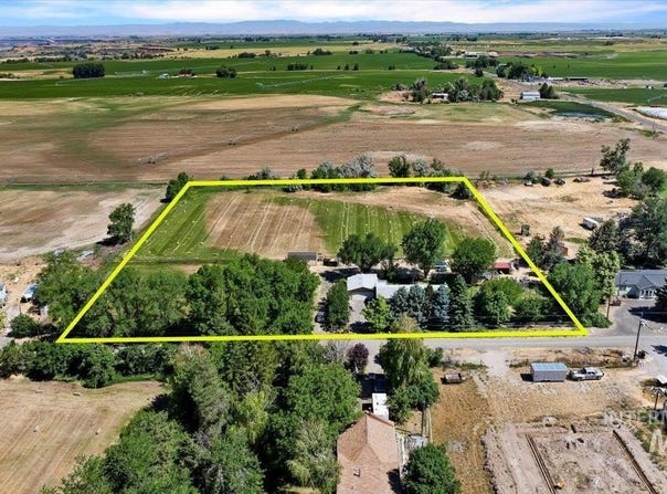 706 White Hawk Ln, Hagerman, ID 83332