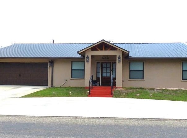 125 Parkview, Brady, TX 76825