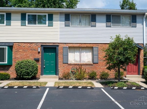 7752 Montgomery Rd, Sycamore Twp, OH 45236