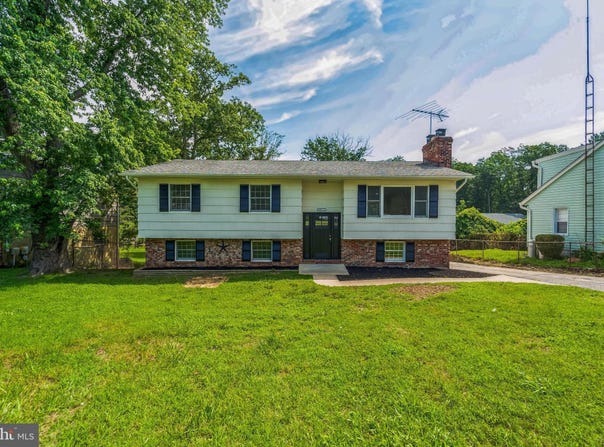 8013 LONG HILL ROAD, PASADENA, MD 21122