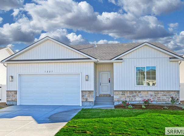1227 Montezuma St, Idaho Falls, ID 83402