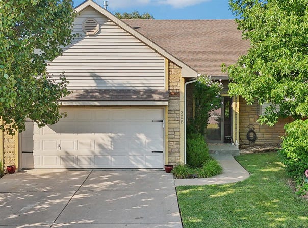 326 N Clay Cir, Wichita, KS 67206