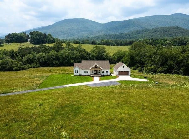 61 HILLSIDE LN, AFTON, VA 22920