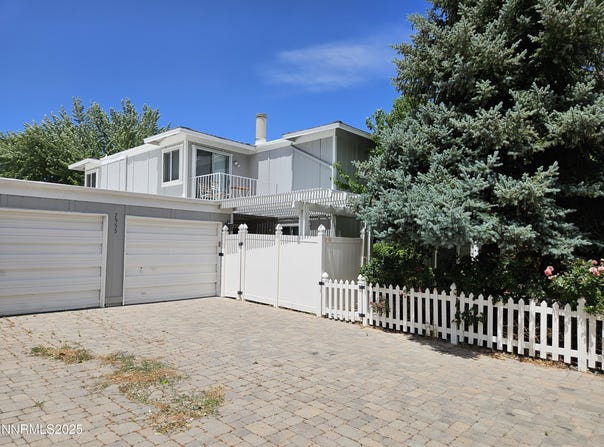 7555 Offenhauser Drive, Reno, NV 89511