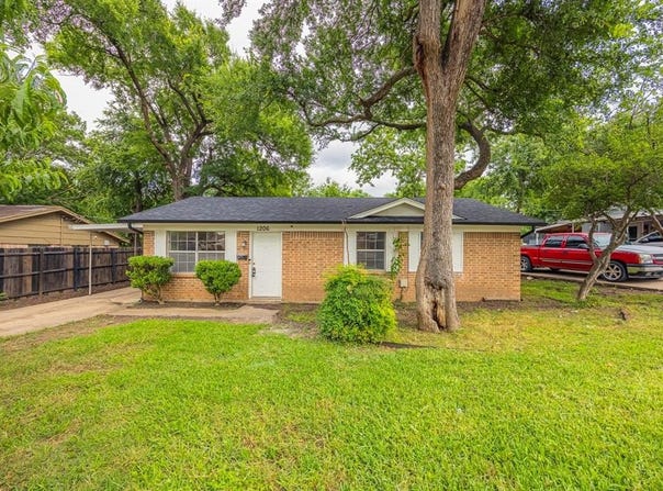 1206 Curtis Drive, Garland, TX 75040