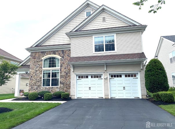 55 Dahlia Court, Piscataway, NJ 08854