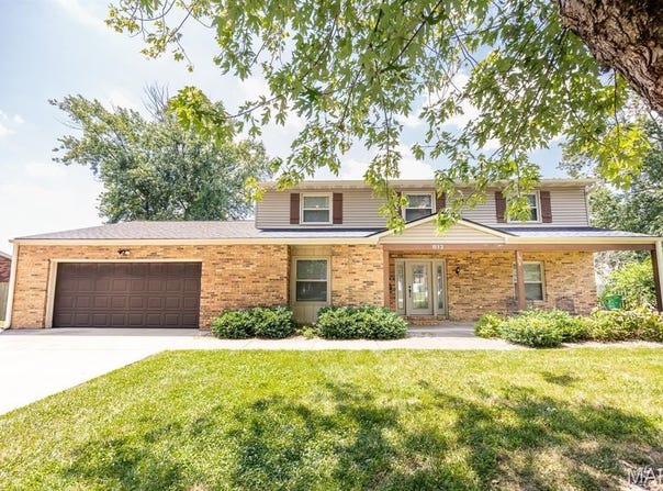 813 Reiss Road, O'Fallon, IL 62269
