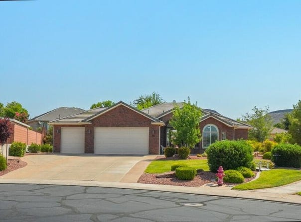 1730 W STONEBRIDGE DR, St George, UT 84770