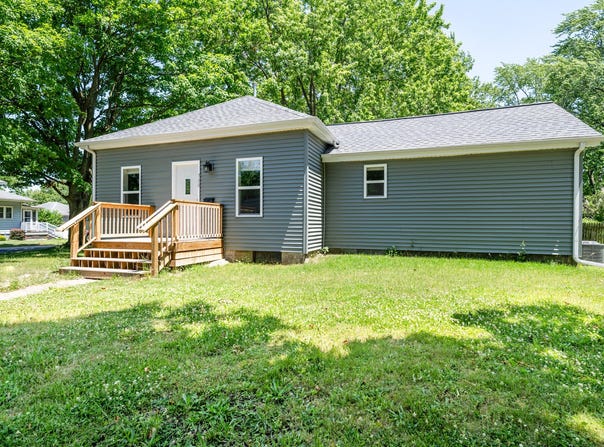 308 N Elm Street, Three Oaks, MI 49128