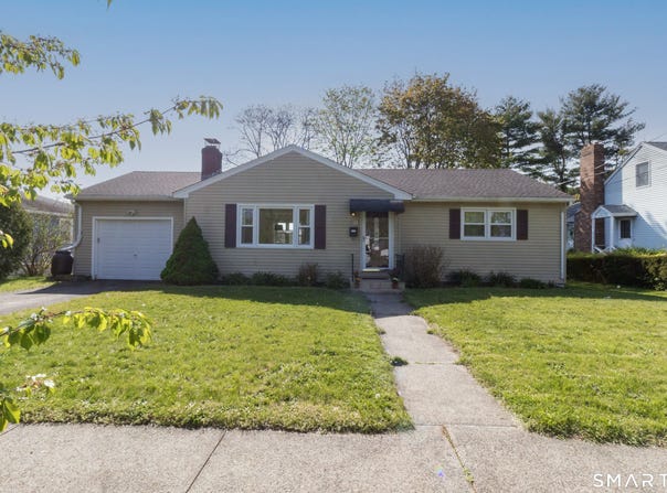 30 Hopkins Drive, New Haven, CT 06512