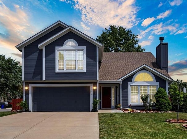 16778 W 156th Terrace, Olathe, KS 66062
