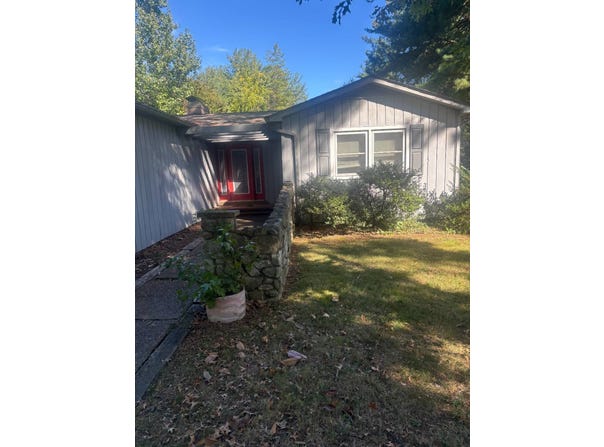 42 Zurich Way, Tell City, IN 47586