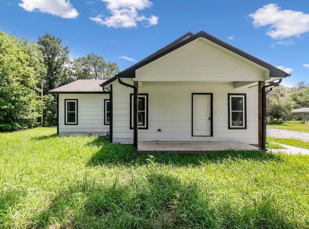139 SW 100th, Augusta, KS 67010-0000