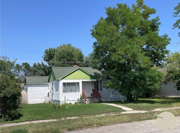 516 E 2nd Ave N, Columbus, MT 59019