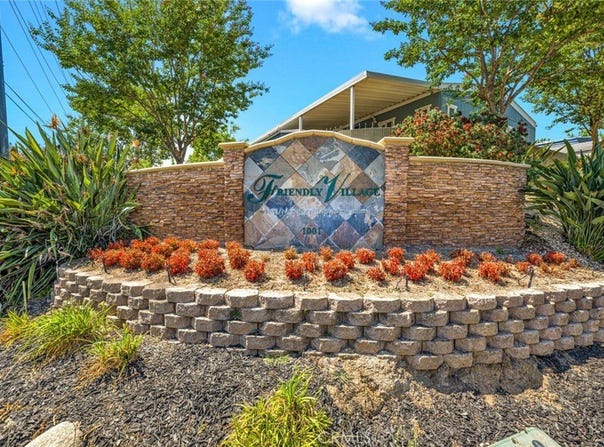 1001 W Lambert, La Habra, CA 90631