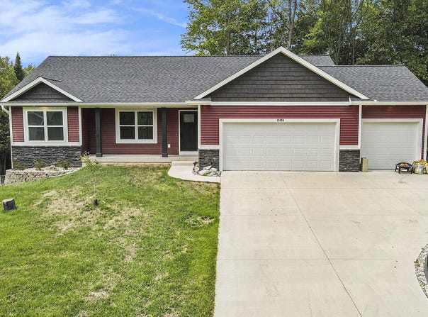 13020 Spruceridge Road, Gowen, MI 49326