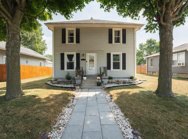 204 Chestnut Street, Bristol, IN 46507