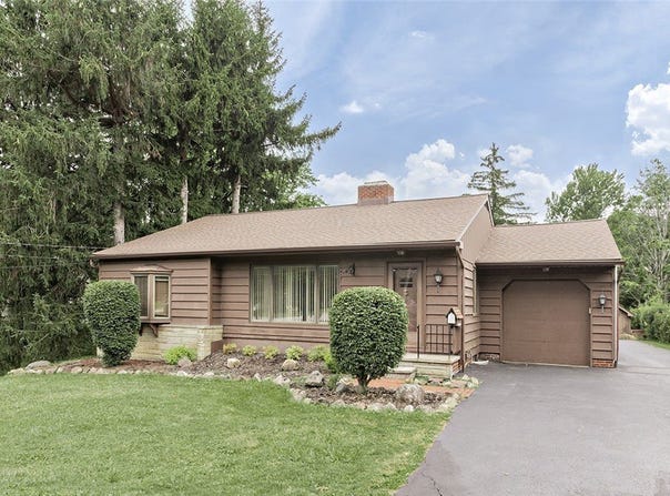 5807 Wilson Mills Road, Highland Heights, OH 44143
