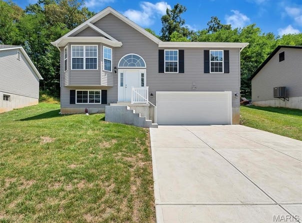 1718 Cherry Blossom Court, Pevely, MO 63070