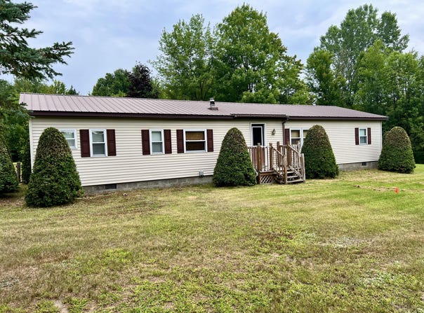 12 Bear Den Way, Mooers Forks, NY 12959