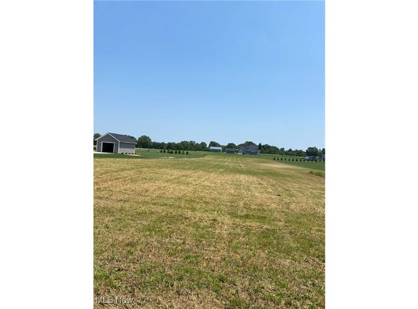 7987 Hartman Road, Wadsworth, OH 44281