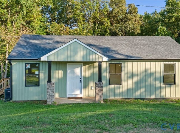 2700 Old Stage Road, Lawrenceville, VA 23868