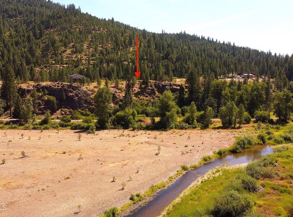 869 Eagle Ridge Ln, Kingston, ID 83839