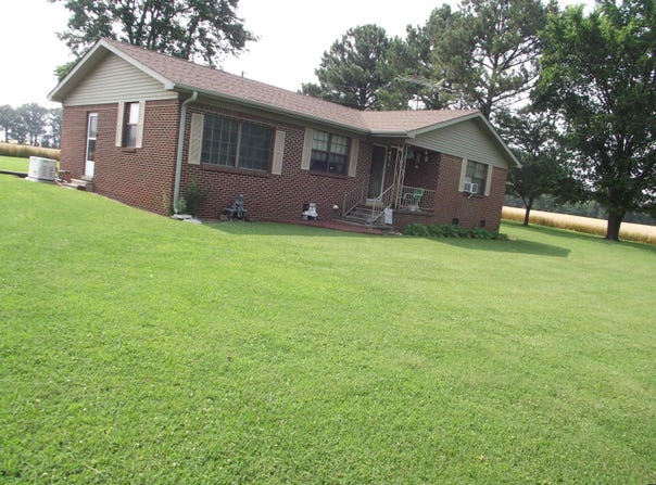 7036 Hwy 118, Martin, TN 38237